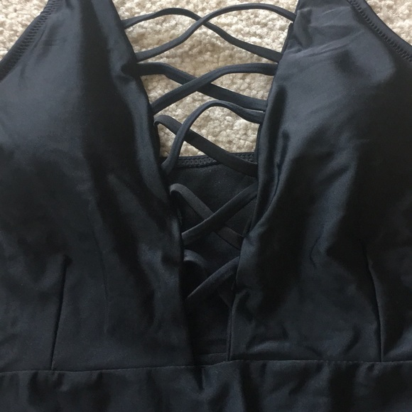 New! Never worn! Sexy plunge monokini - Picture 4 of 5
